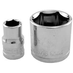 Socket 7/16" X 3/8" Drive